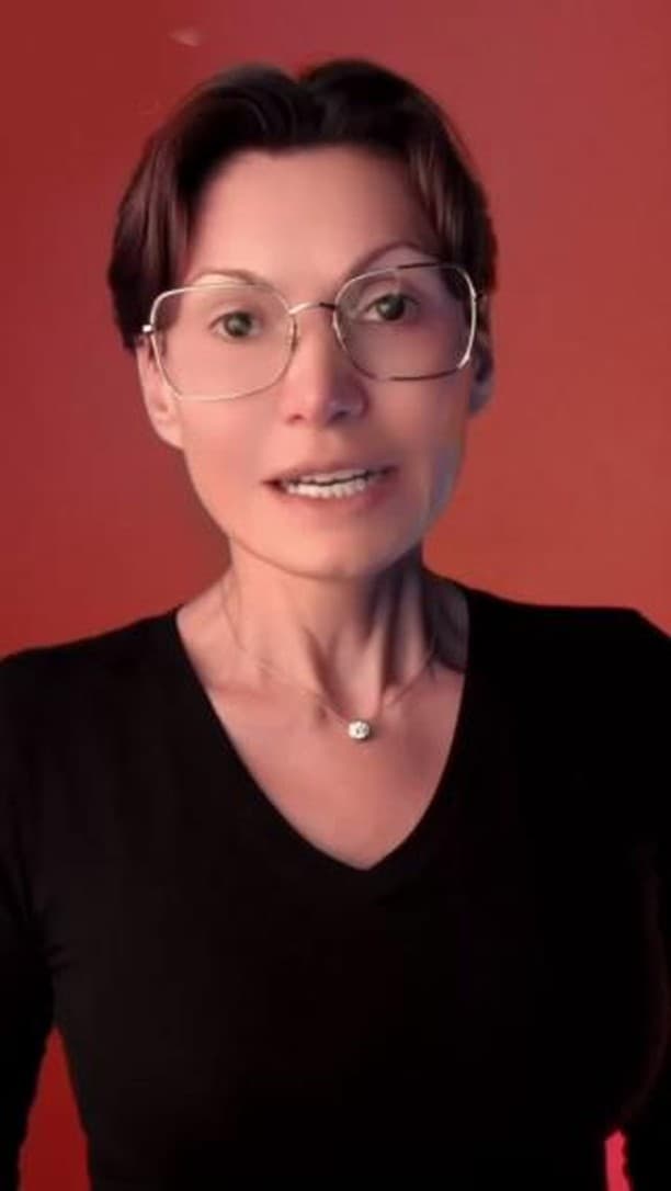 👩‍⚕️✨ Transforming Lives, Not Just Procedures! 💖

 Dr. Karlinsky shares why her favorite "procedur