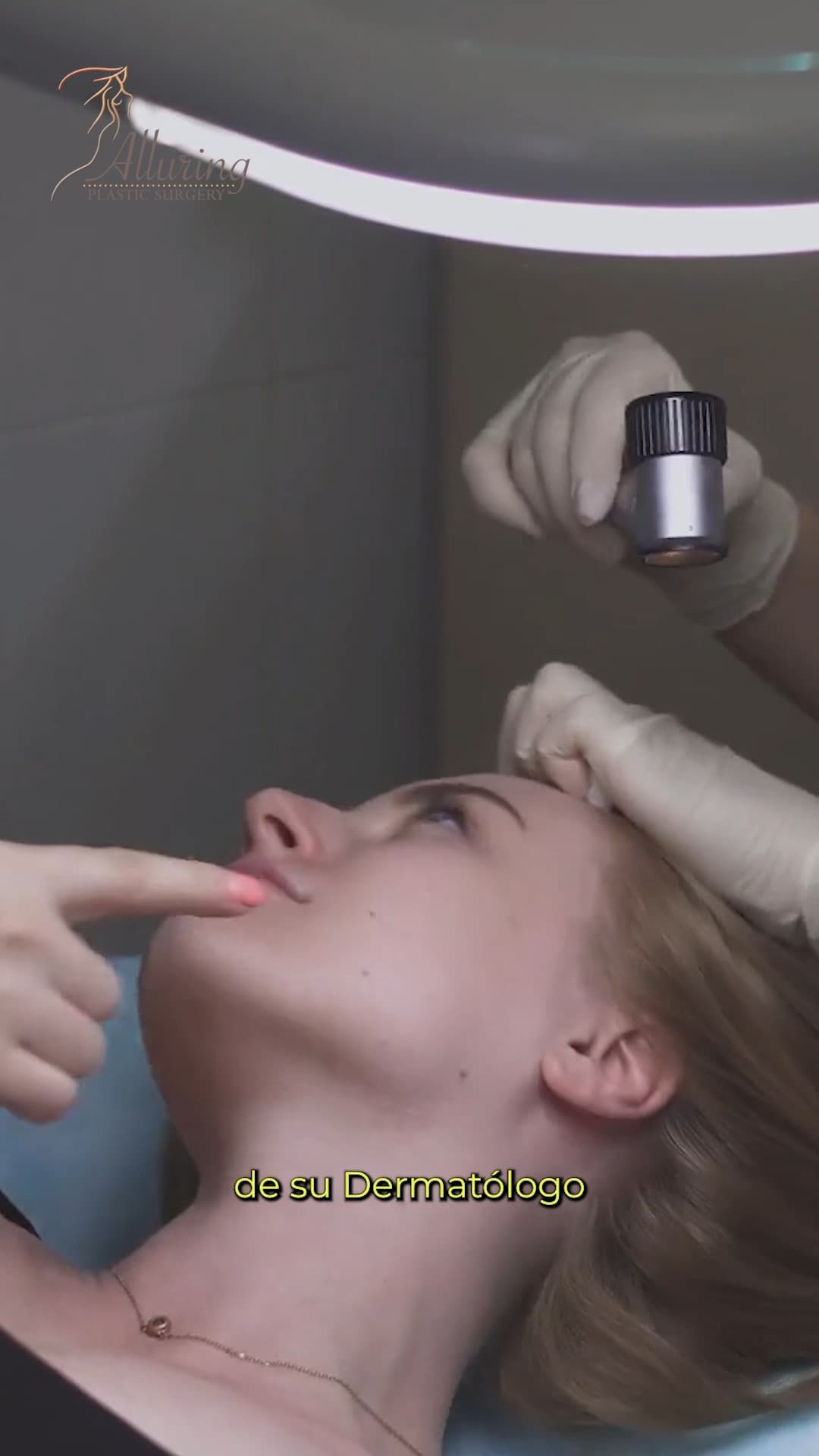 🎥 Can You Have Cosmetic Surgery with Lupus? 💭

Dr. Karlinsky explains.

Got questions? DM us or ca