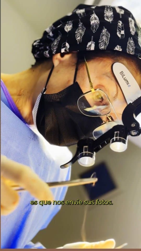 Breast Reduction + More? 💡
Dr. Karlinsky dives into the options.

💬 DM us with your questions or c