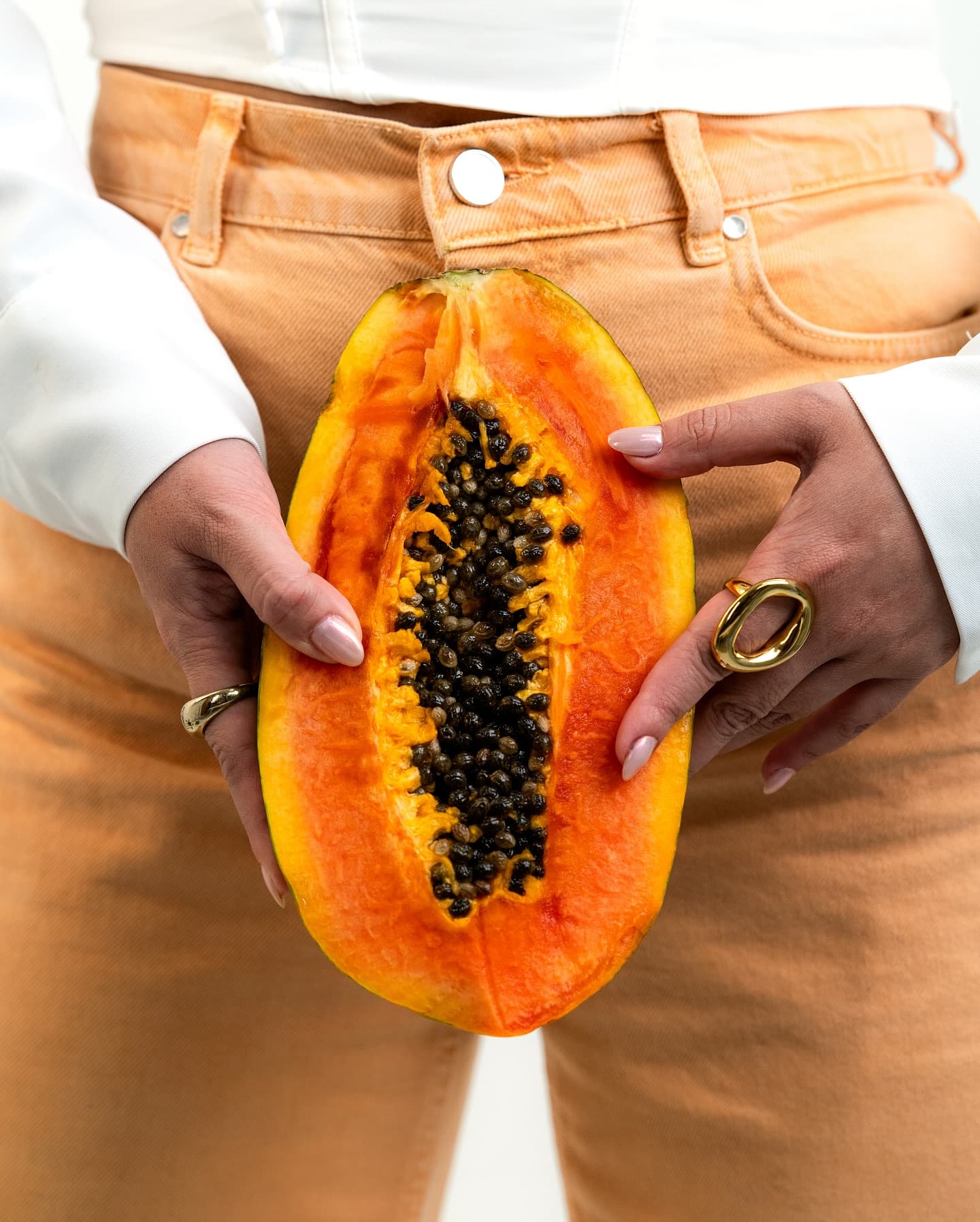 🍈 A little sweetness, a little sculpting…
and a whole lot of confidence.
Because when you feel good