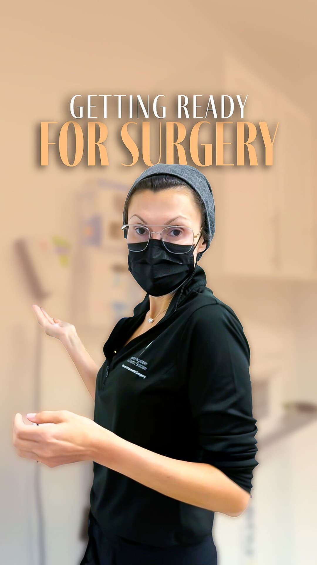 Behind the scenes with Dr. Karlinsky! 🧼👩‍⚕️ Watch how she carefully preps for surgery — from thoro