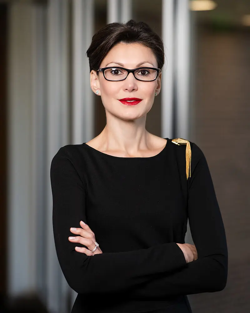 Dr. Victoria Karlinsky