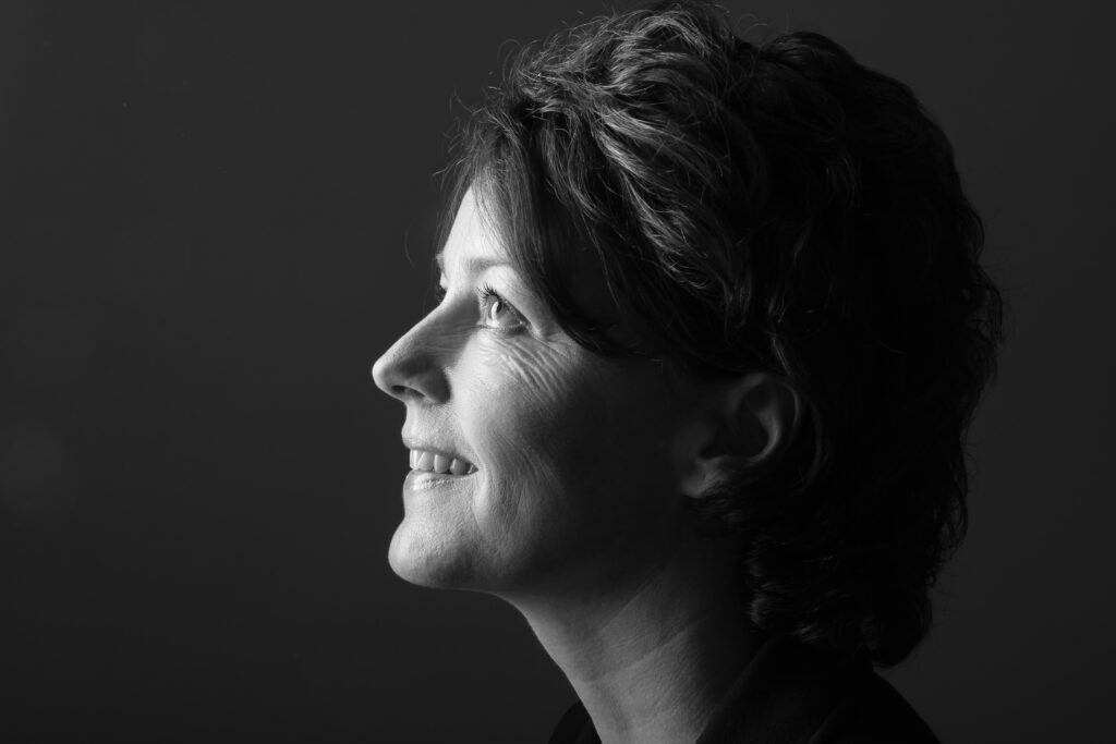 Alluring Plastic Surgery - Facelift Cosmetic Procedure